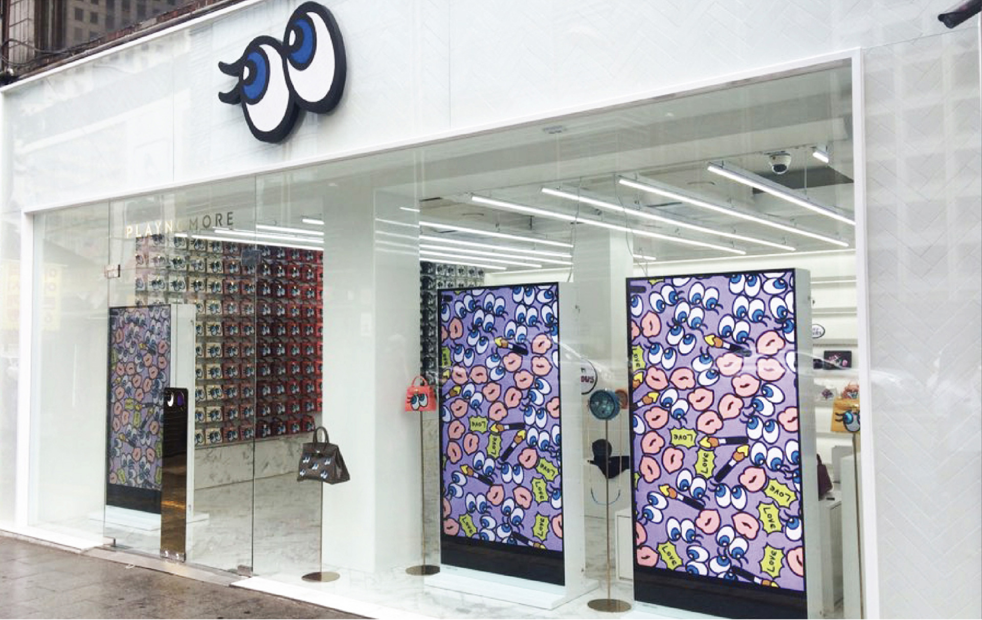 Shop Window Installation